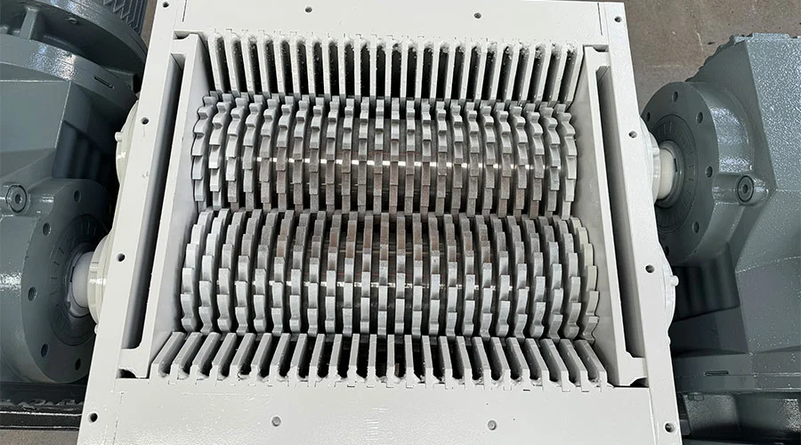 500 Model Double Shaft Shredder